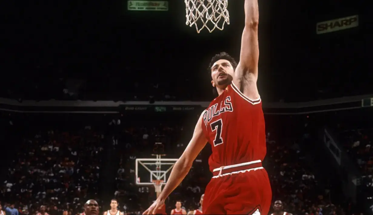 雅斯科维休, 年欧锦赛期, 场均贡献 雅斯科维休, 年欧锦赛期, 场均贡献