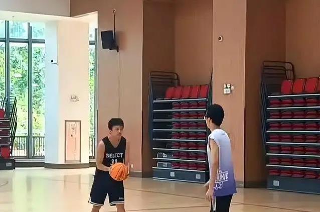 这不是她第 这不是她第