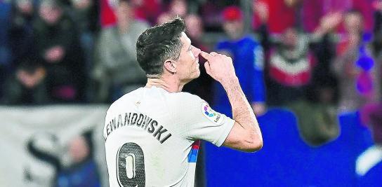 ue, 也被曼萨诺, 帅弗里克在